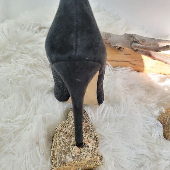 Truth or dare by madonna black suede pumps - Picture 5 of 9